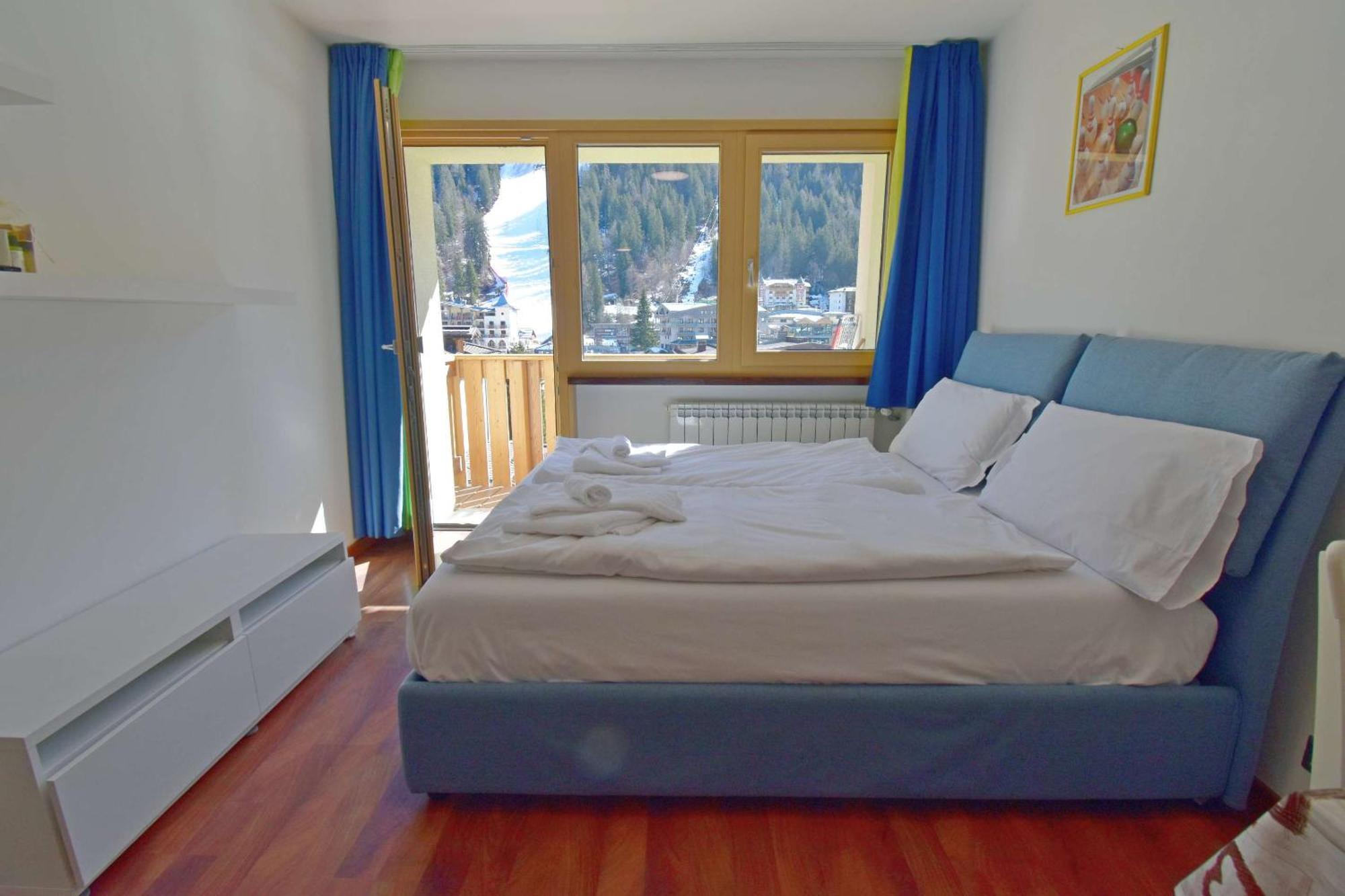 Emerald Studio Apartment Madonna di Campiglio Exterior photo